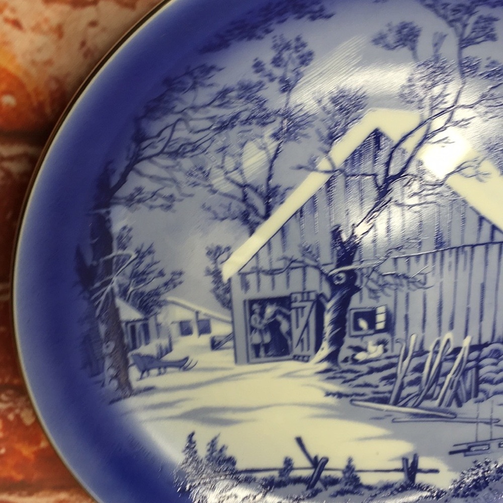 Vintage Currier & Ives "The Old Homestead in Winter" 8" Decorative Plate - Picture 2 of 8